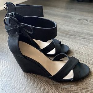 🔥BRAND NEW SIZE 7.5 CHINESE LAUNDRY LOS ANGELES🔥